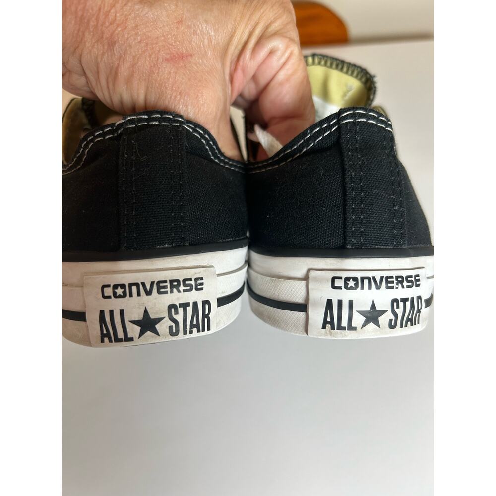 Converse Women's Size 8.5 Black Chuck's Sneakers Shoes - Picture 4 of 8